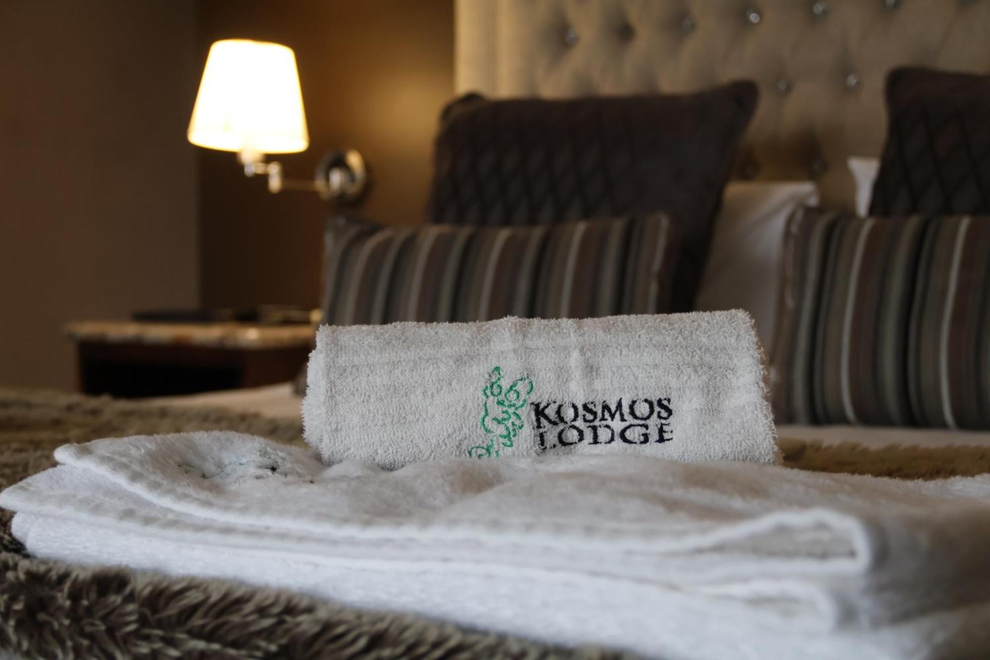 Kosmos Lodge Хартбиспурт Экстерьер фото